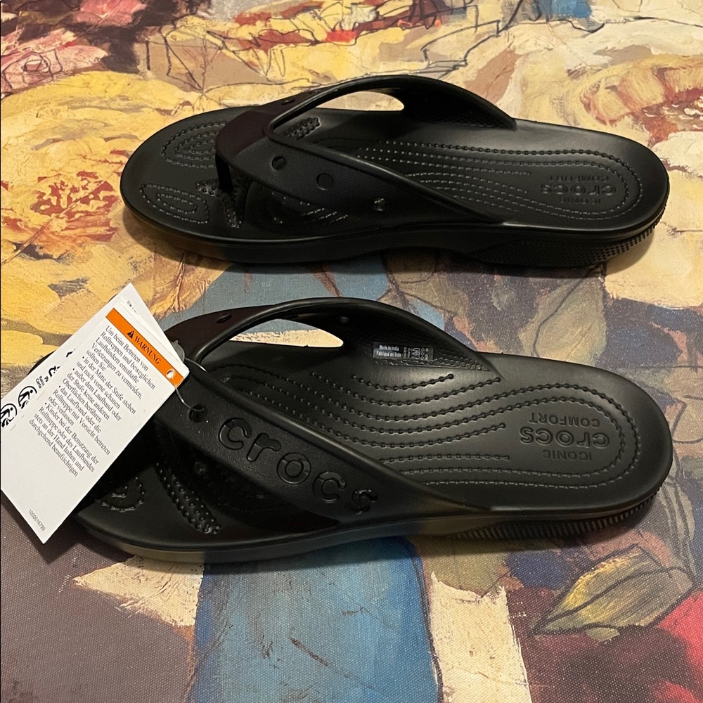 CROCS Flip Flops - Picture 2 of 4
